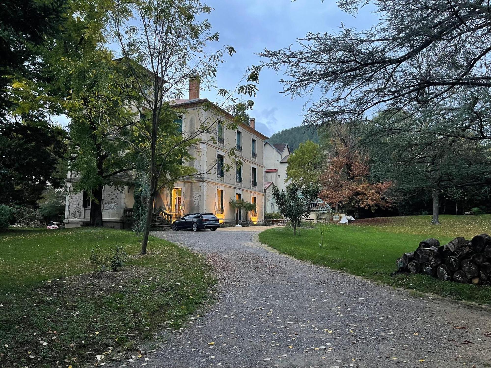 Villa Firmin Galimard - Gite Vals-les-Bains Kültér fotó